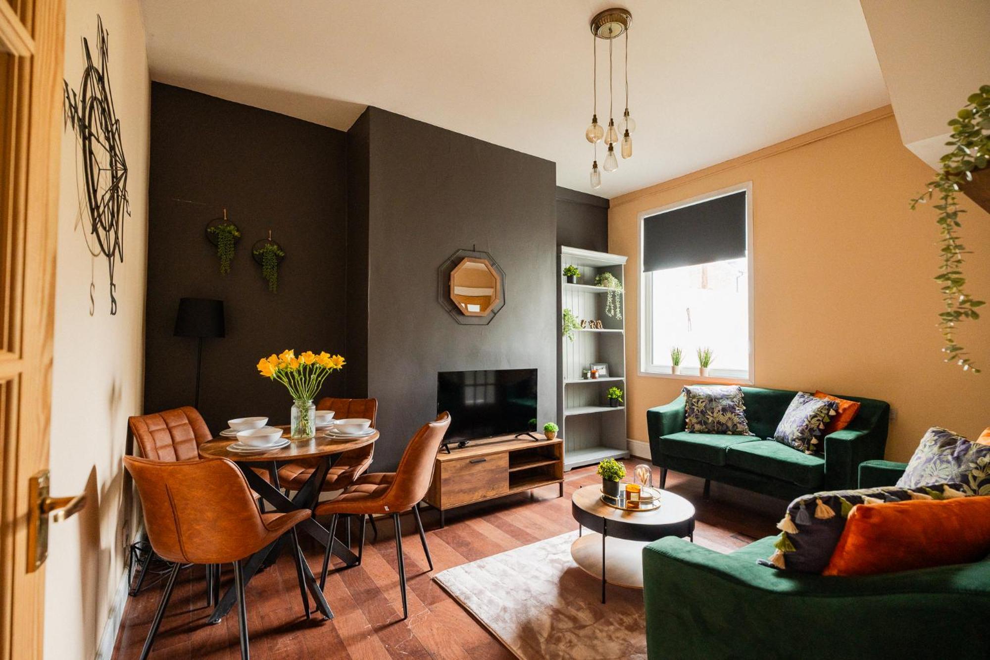 Jubilee House By Horizon Stays Eston Bagian luar foto