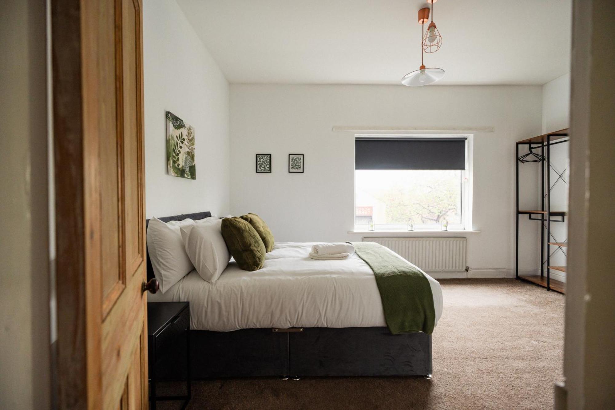 Jubilee House By Horizon Stays Eston Bagian luar foto